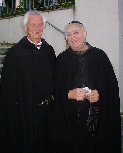 Himmlische Brüder
